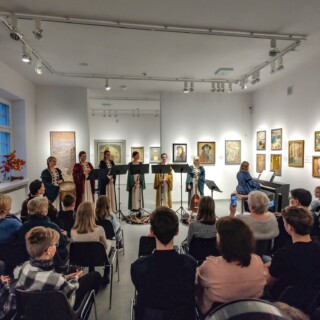 koncert z publicznością zespołu ars decorum w galerii imienia sleńdzińskich w białymstoku dom kultury śródmieście w białymstoku